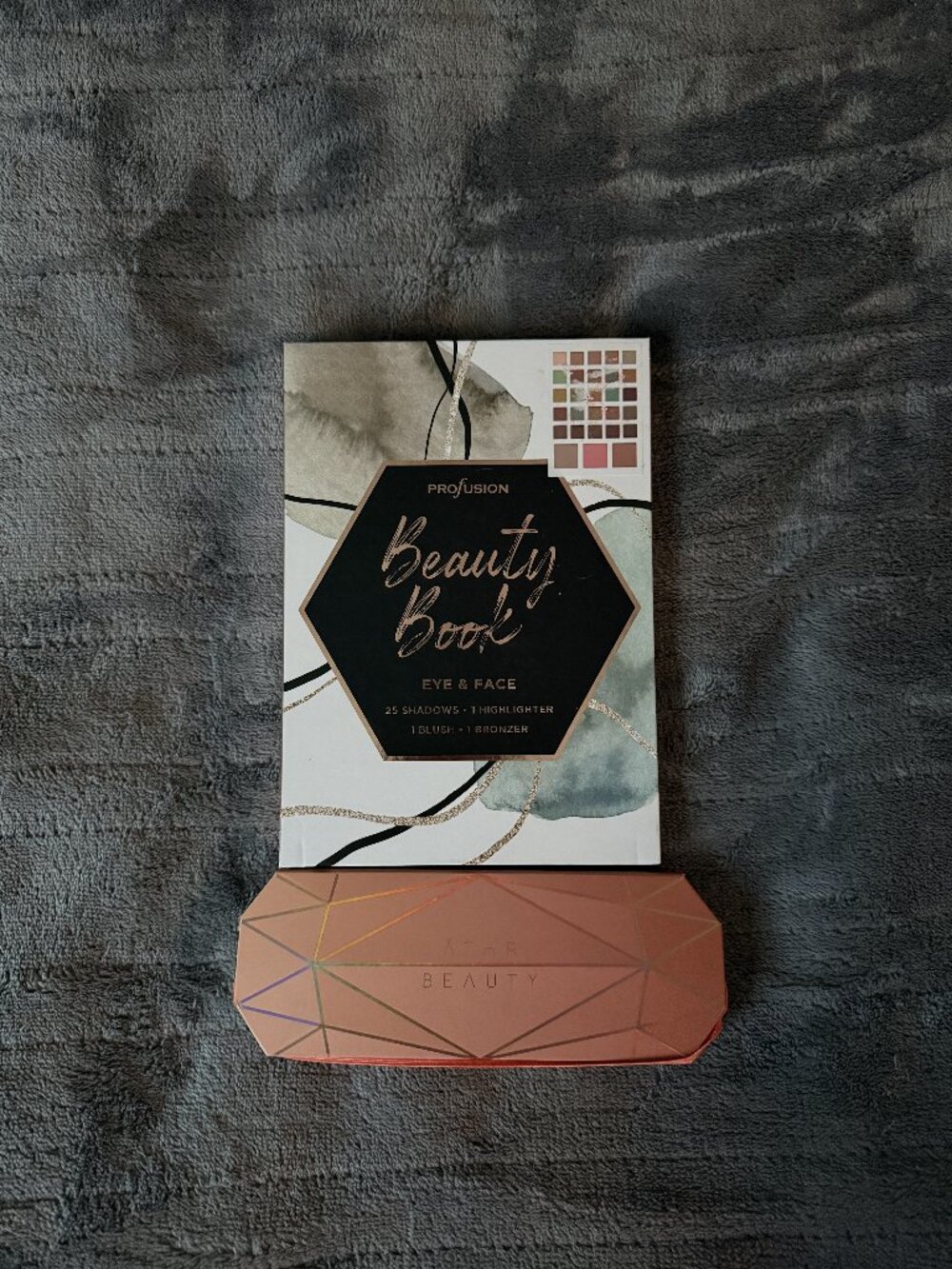 Profusion & ATHR Beauty Eyeshadow Pallet